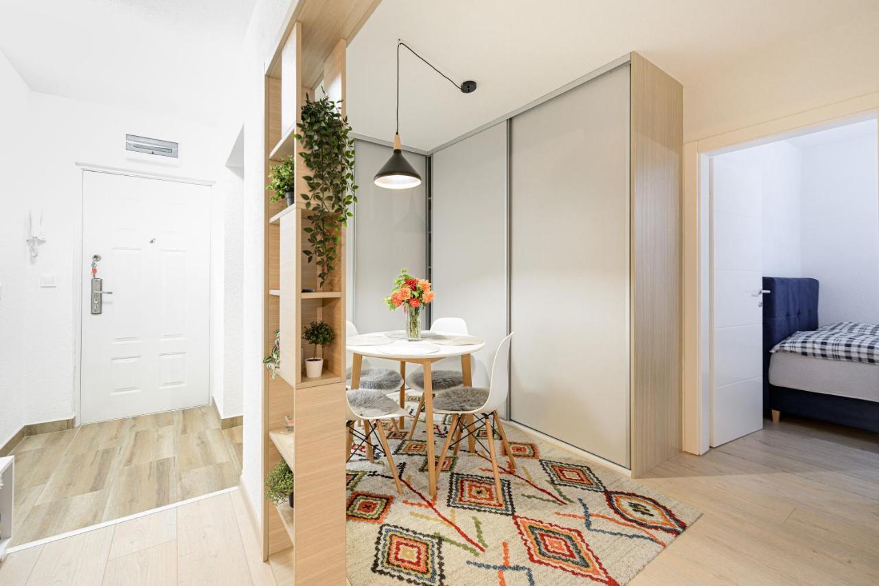 Apartment Una Alipasino With Two Bedrooms Saraievo Exterior foto